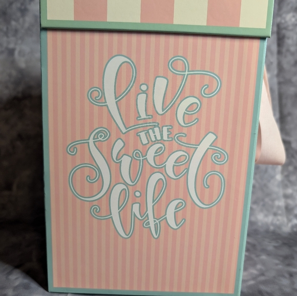 New Yellow Marshmallow Bear Gift. Hand Made With Cute Carrying Box. - Picture 3 of 6